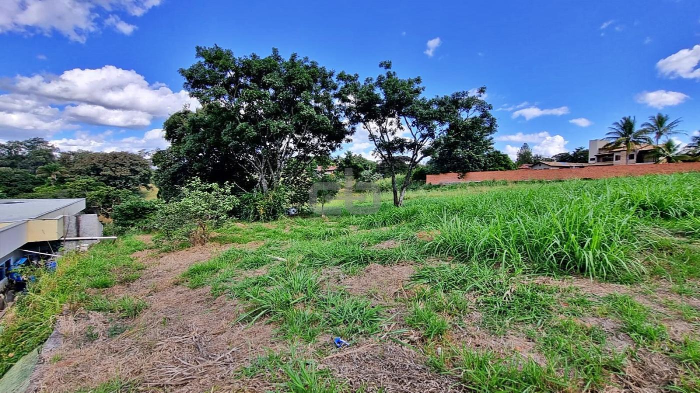 Terreno, 2500 m² - Foto 2
